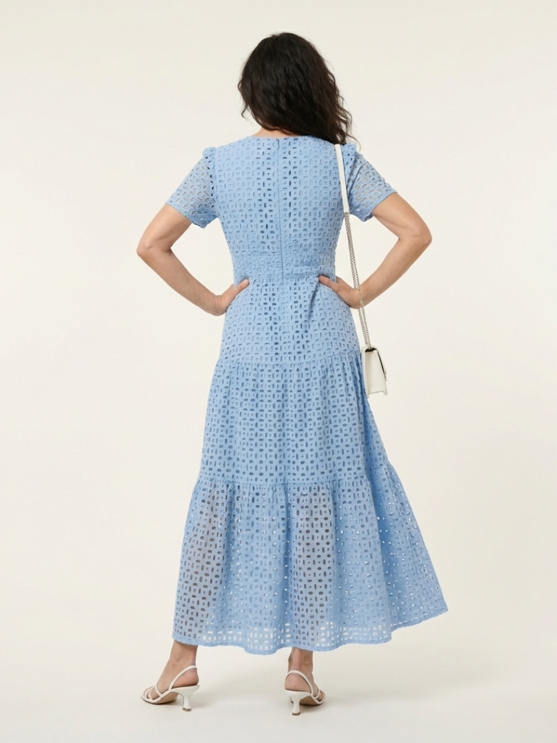Brielle | Robe midi à manches courtes