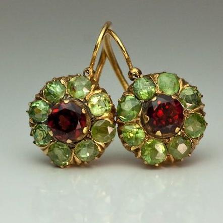 Célestine | Boucles d'Oreilles Couronne Grenadine