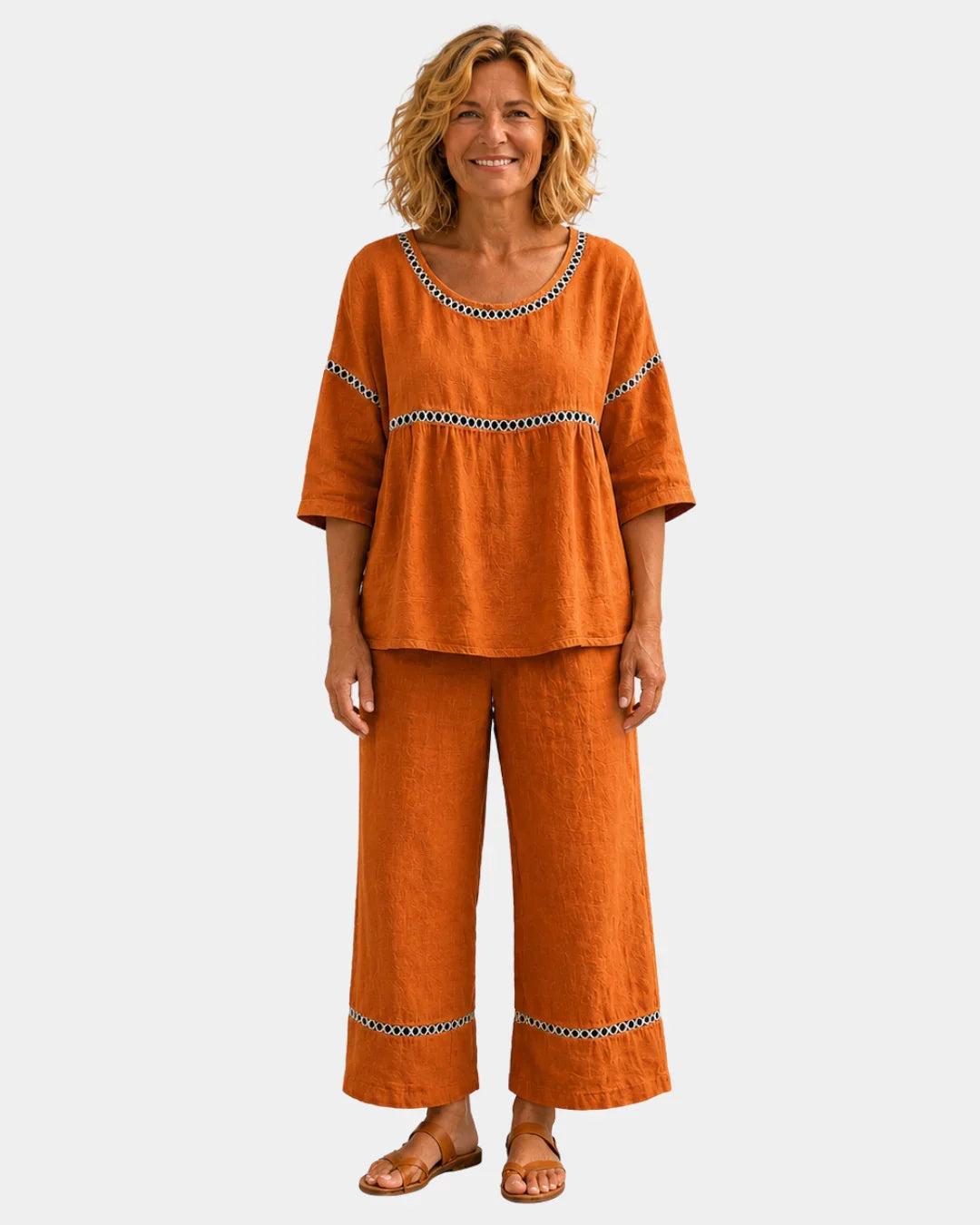 Bonne | Ensemble frais avec blouse et pantalon assortis