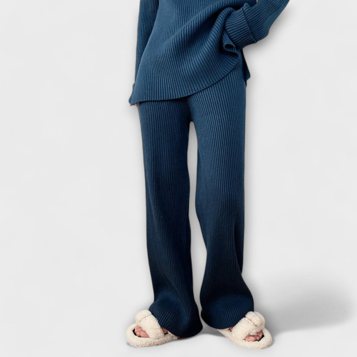 Emília - Ensemble Cosy en Tricot Côtelé de 2 Pièces
