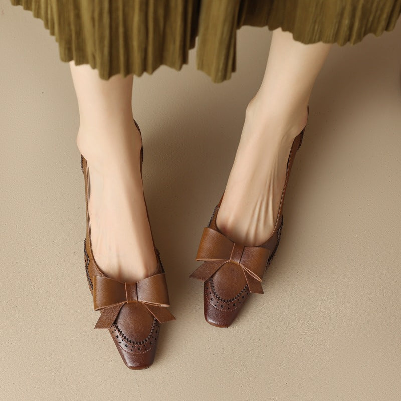 Claire | Escarpins à Ruban et Perforations