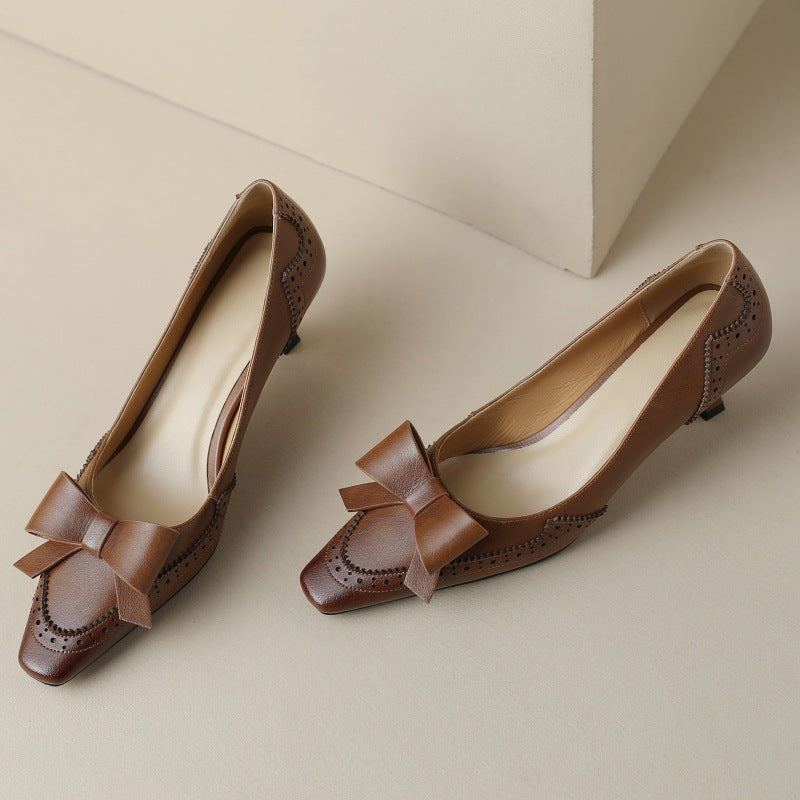 Claire | Escarpins à Ruban et Perforations