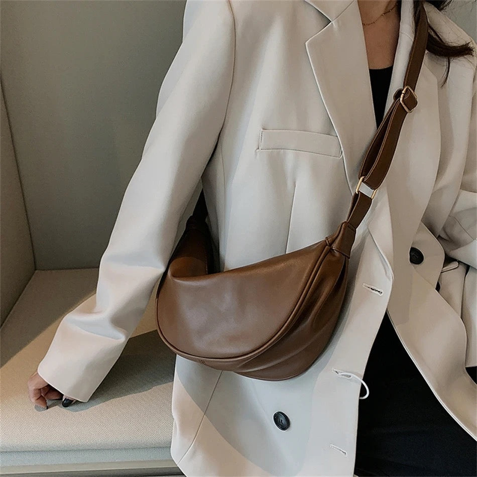 Léa | Sac Bandoulière Demi-Lune Minimaliste