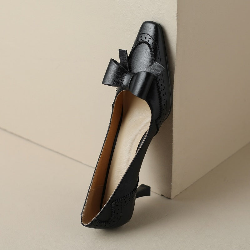 Claire | Escarpins à Ruban et Perforations