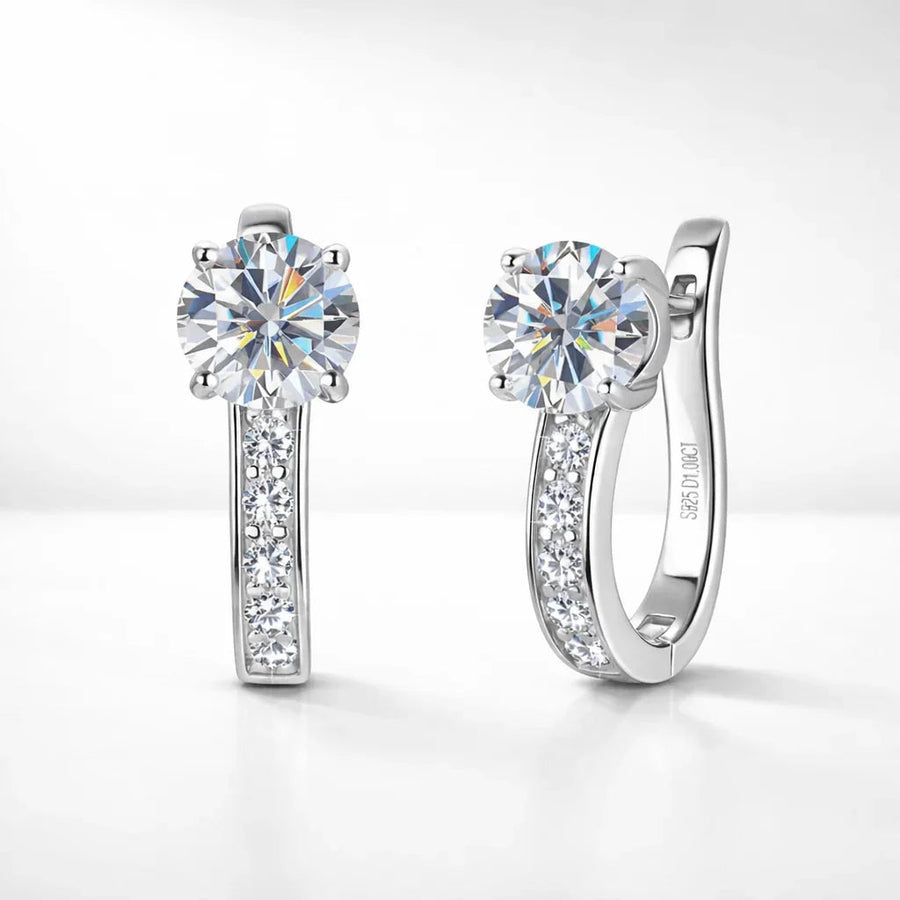 Louise | Boucles d'oreilles Huggie en Moissanite Kanal