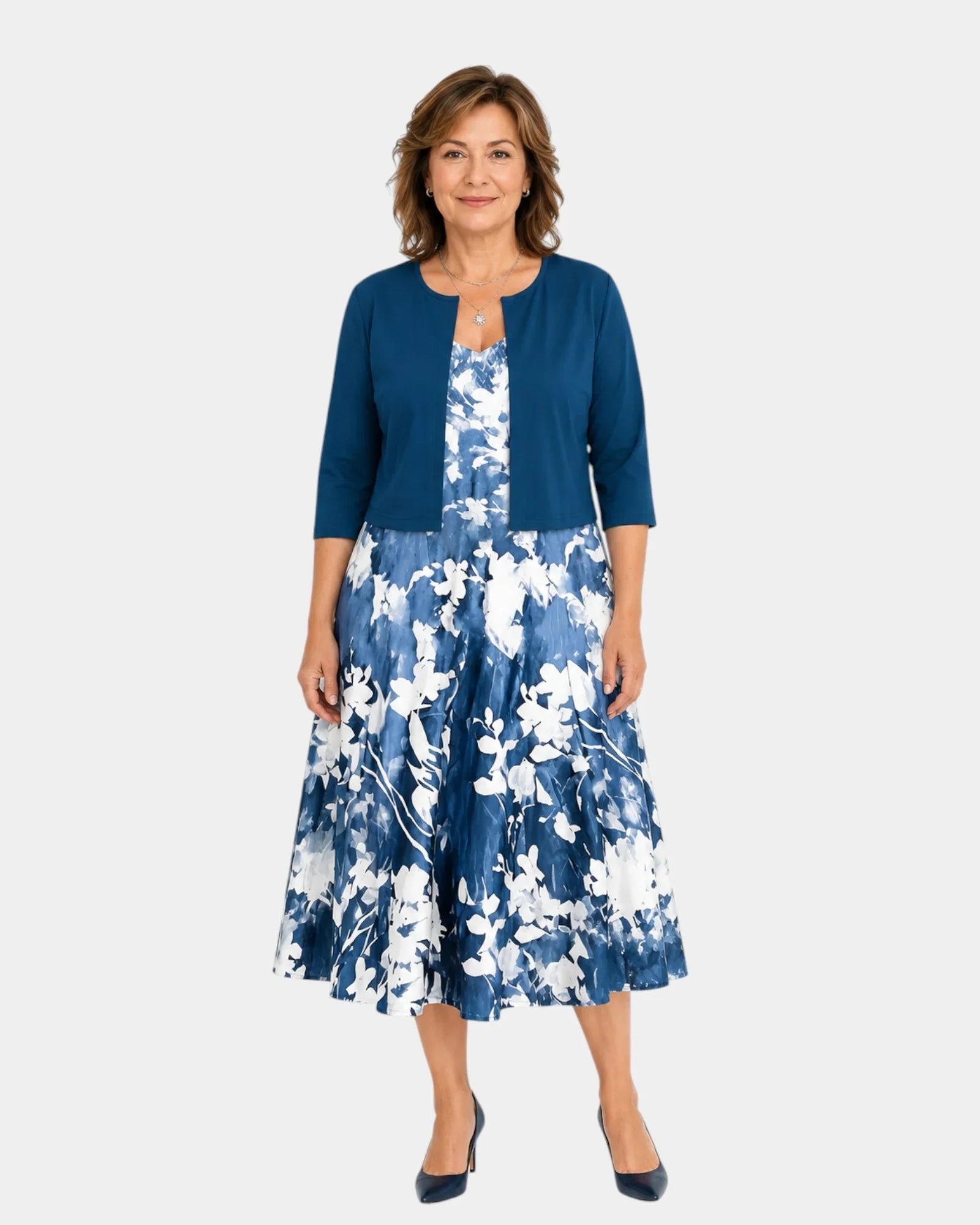 Guilaine | Ensemble robe fleurie et cardigan léger