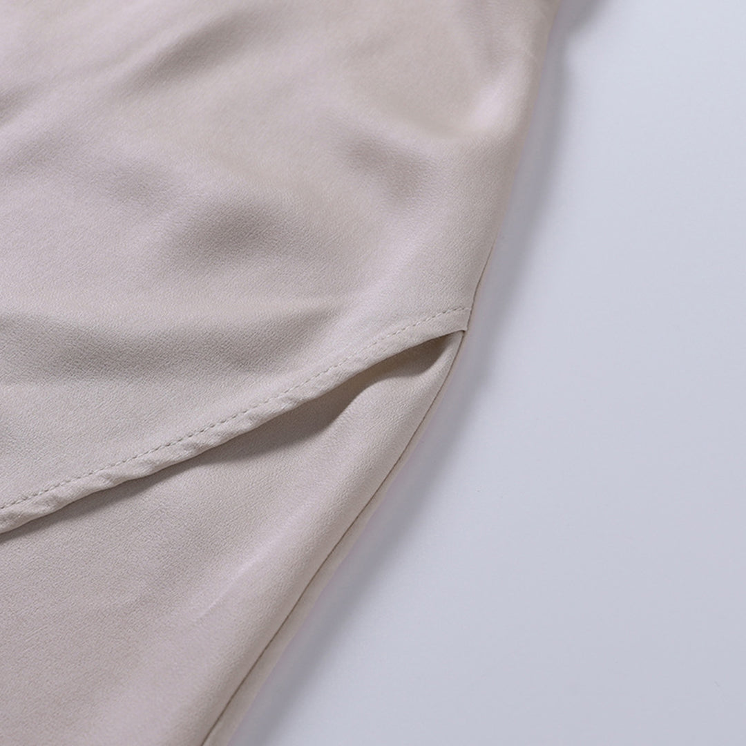 Victoria | Robe Élégante Fendue