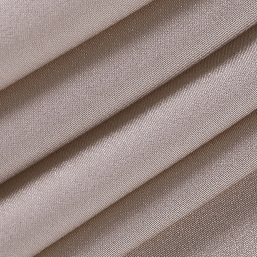 Victoria | Robe Élégante Fendue