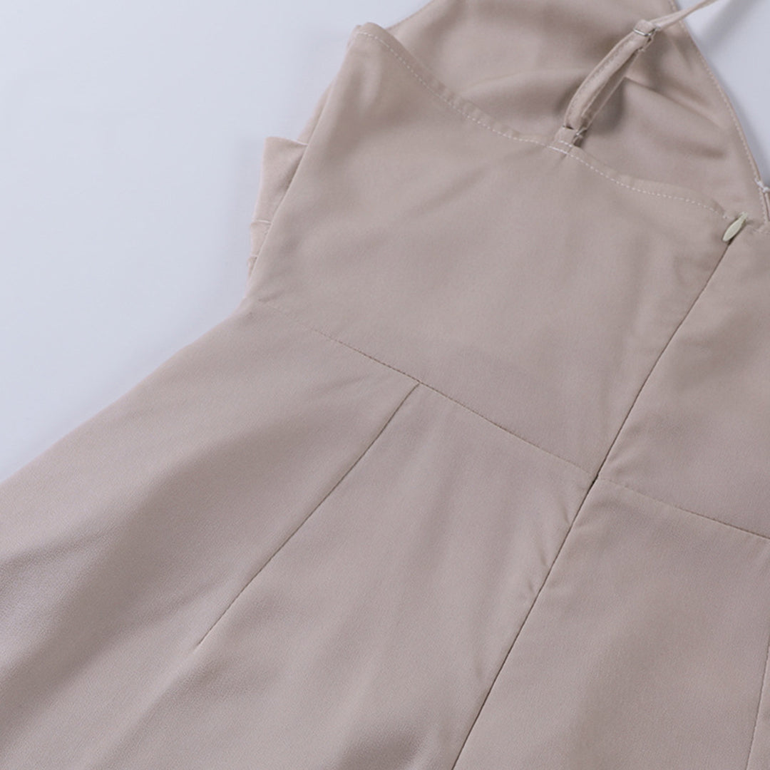 Victoria | Robe Élégante Fendue