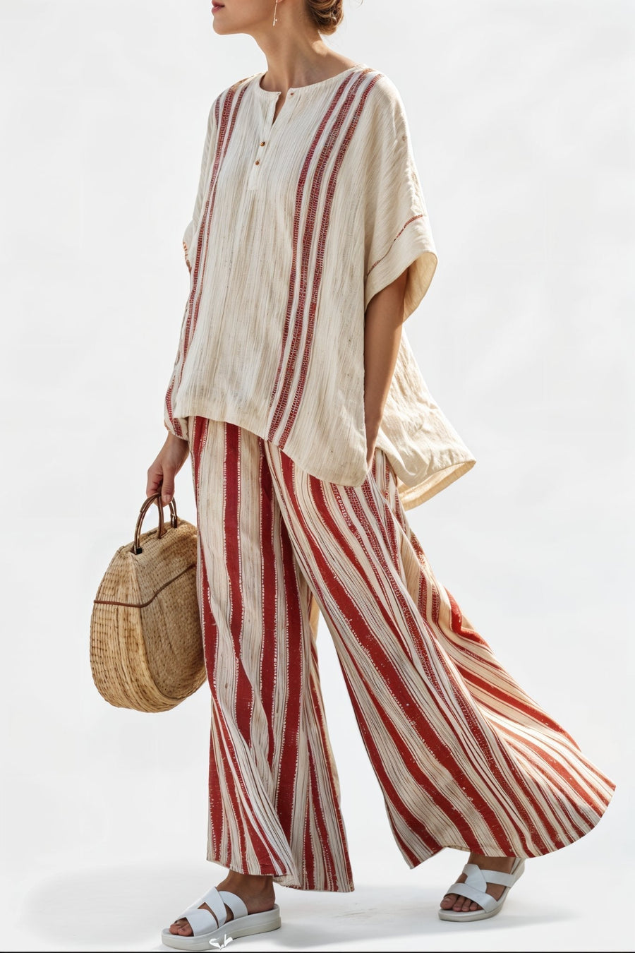 Mirella – haut structuré rouge à rayures et pantalon en lin