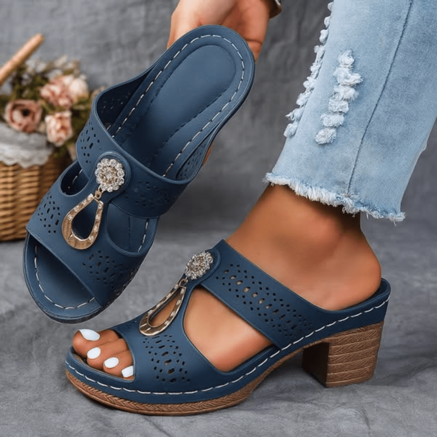 Roxane | Mules Talon Bloc Ajourées Bijou